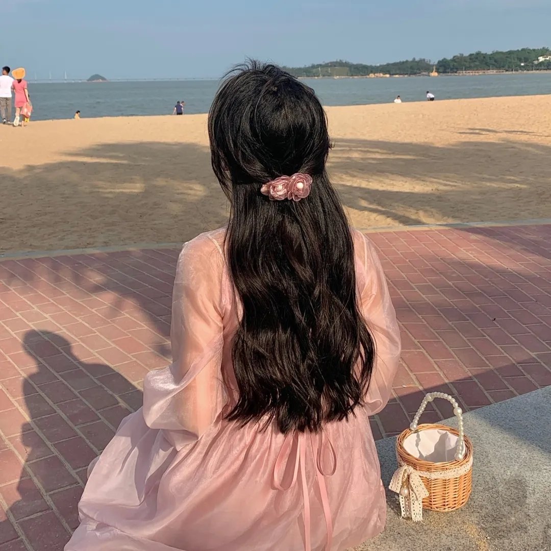 辣手美眉 在线观看封面